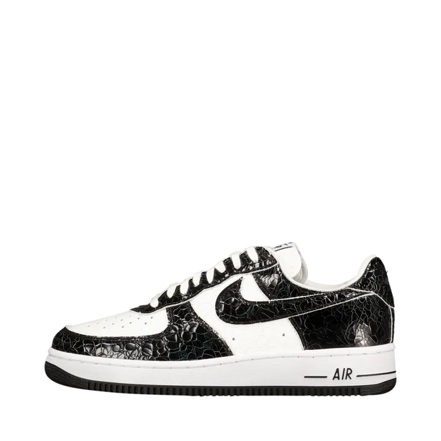 Nike Sneakers, Black And White
