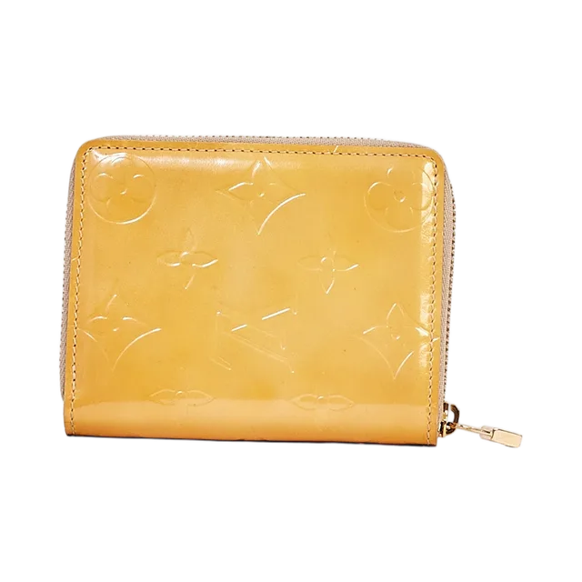 Louis Vuitton Bag in Yellow / Gold