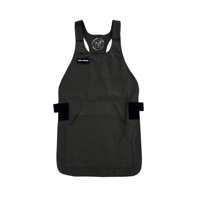 Mojo Grill Apron in Black And White