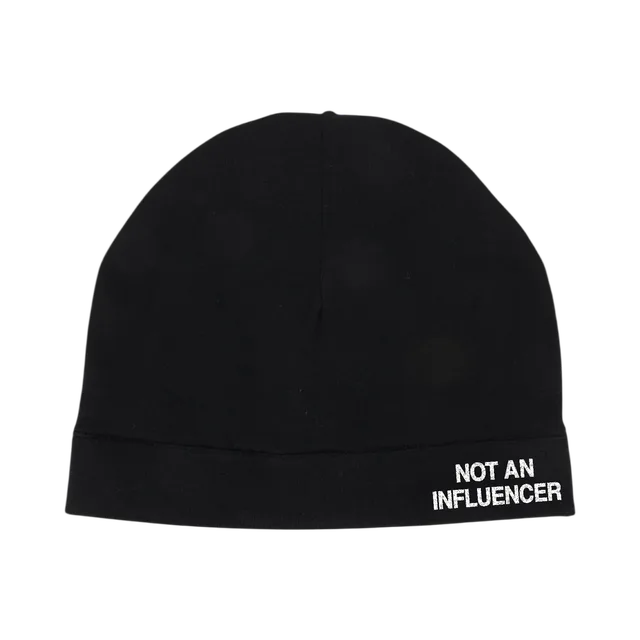 Black Hat, Black / White