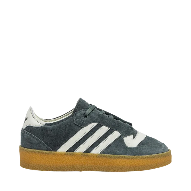 Adidas Sneakers, White / Grey / Gum